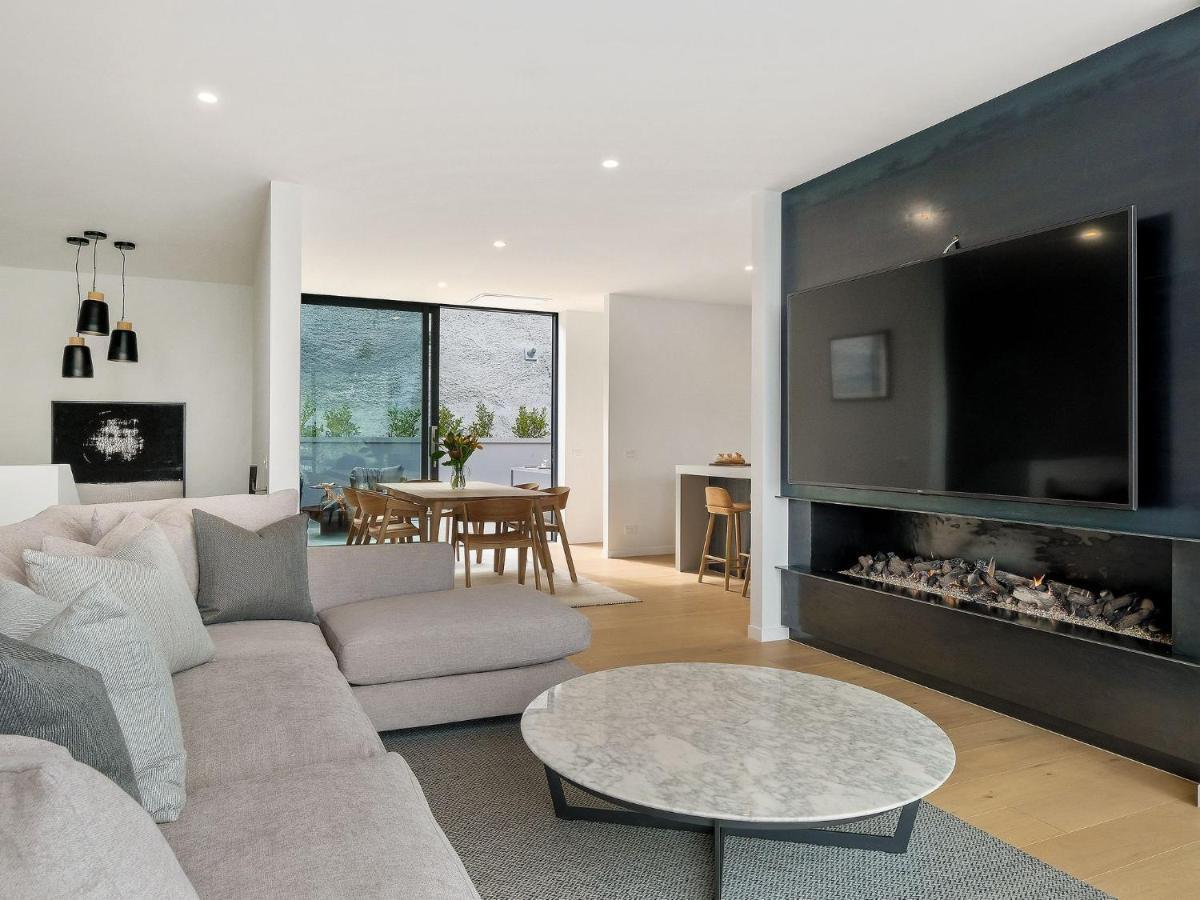 Luxury Townhouse On Woods Lane Villa ควีนส์ทาวน์ ภายนอก รูปภาพ